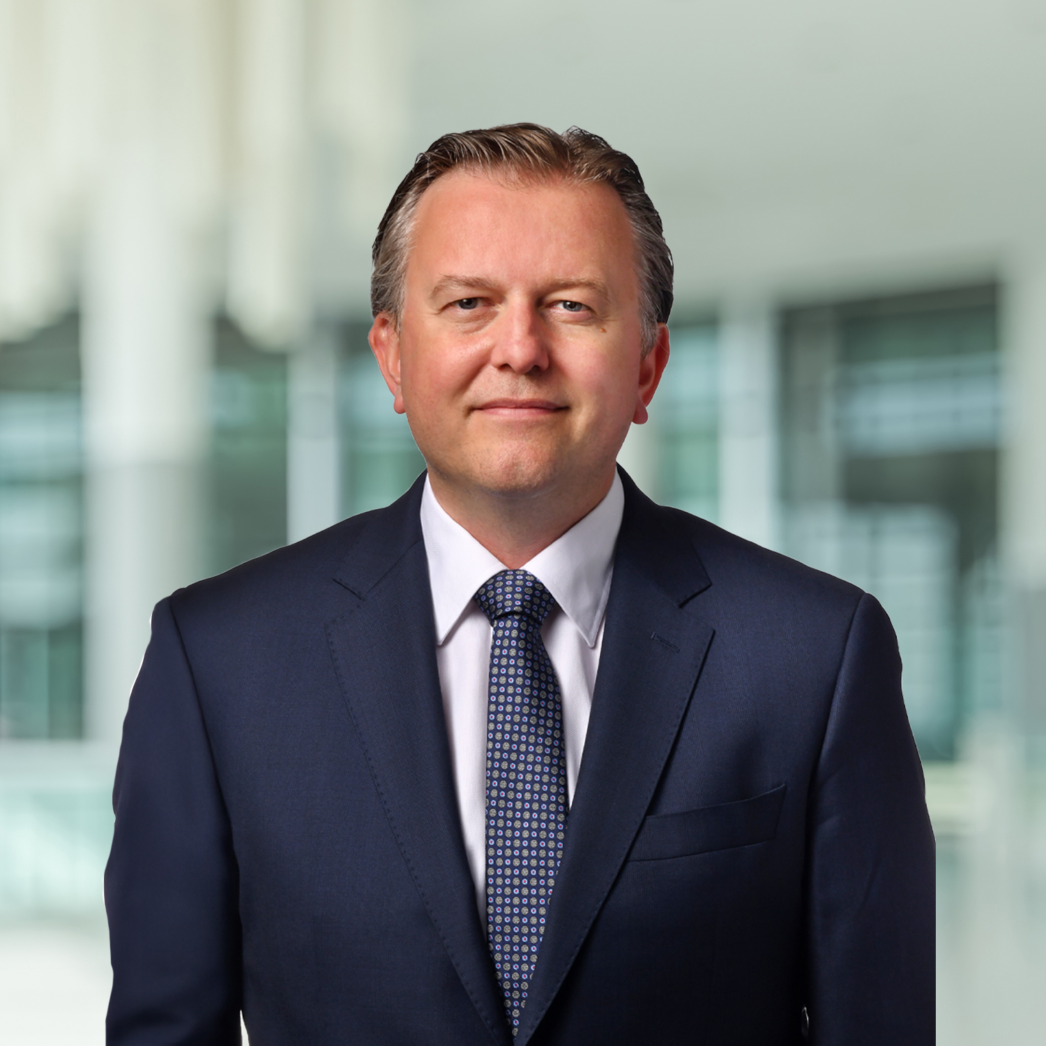 Dr. Florian Jung