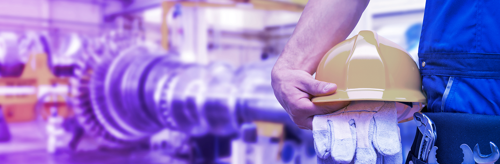 Symbolbild für Reform der Sondernetzentgelte in der Industrie: Handwerker in Fabrik